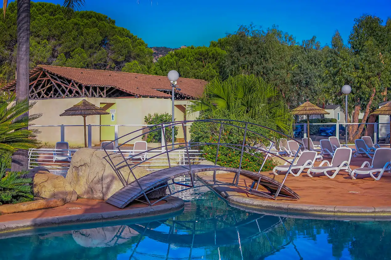 plaisir de la baignade au parc aquatique residence les castors