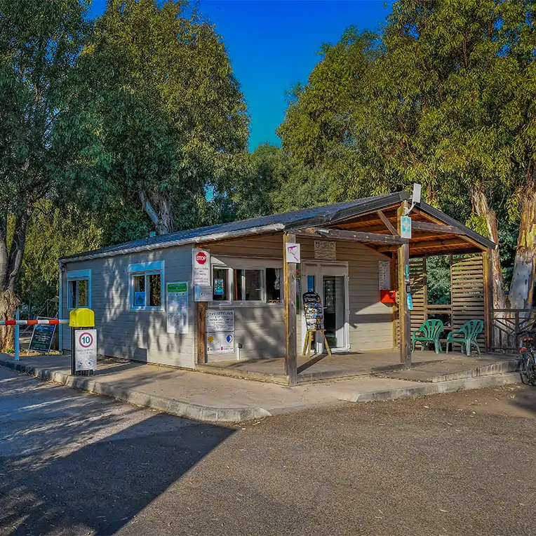 une reception ouverte sans interruption